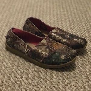 Camo slip on’s!